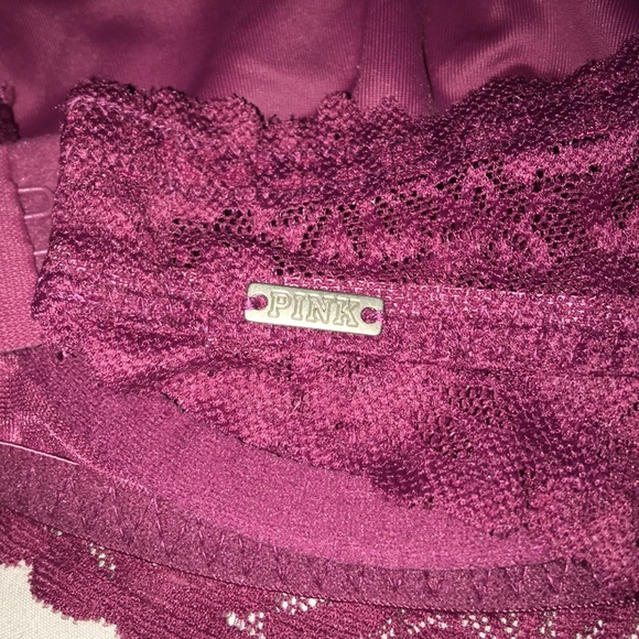 Victoria’s Secret - Picture 3 of 5